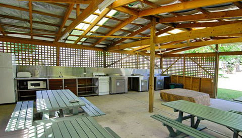 A Wangralea Caravan Park - Broome Tourism 1