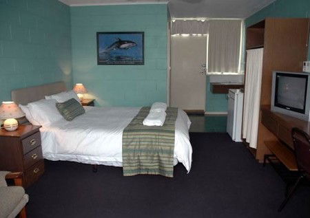 The Bay Motel - Safety Beach - Broome Tourism 3