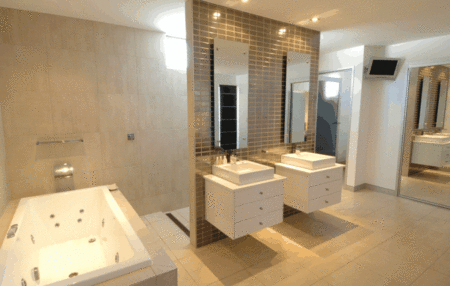 Alex Beach House - Broome Tourism 4