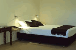 Beachfront Family Resort - Broome Tourism 2