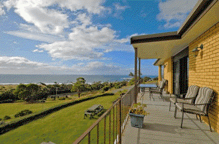 Bichenos Ocean View Retreat - Broome Tourism 2