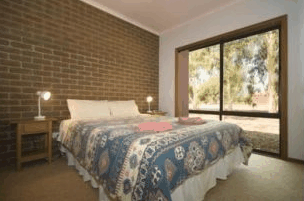 Banjo’s All Seasons Accommodation - Broome Tourism 4