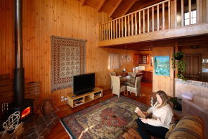 The Polish Place - Broome Tourism 0
