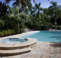 Oasis Apartments and Treetop Houses - Broome Tourism