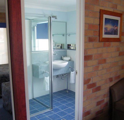 Yamba Beach Motel - Broome Tourism 2