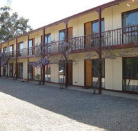 Central Motor Inn Wentworth - Broome Tourism
