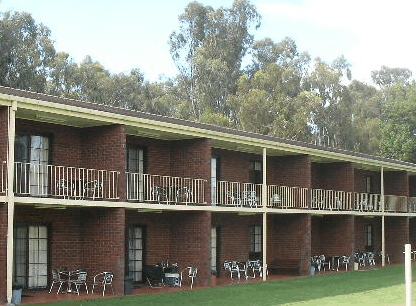 Tocumwal Golf Resort - Broome Tourism 3