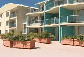 Waldorf Apartment Hotel - Broome Tourism