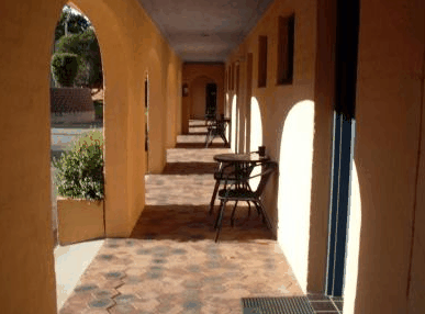 Costa Rica Resort Motel - Broome Tourism 1
