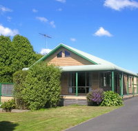 Black Dolphin Seaside Cottage - Broome Tourism