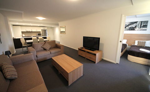 Mantra Aqua - Broome Tourism 1