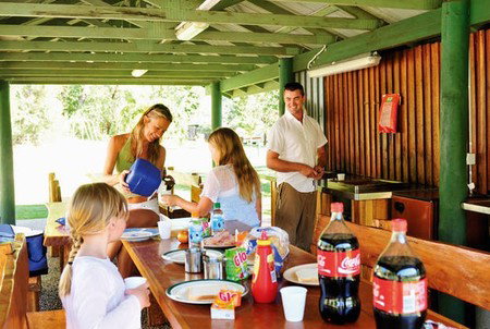Minnie Water Holiday Park - Broome Tourism 8