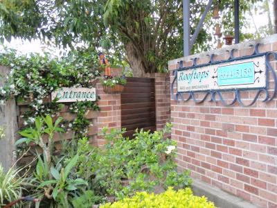 Rooftops Bed & Breakfast - Broome Tourism 8