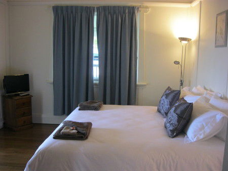 Blooms Cottage - Broome Tourism 1