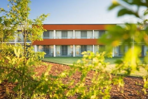 Crowne Plaza Hunter Valley - Broome Tourism 1