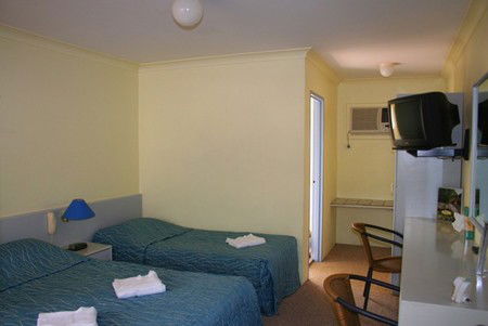 Sutherland Motel - Broome Tourism 4