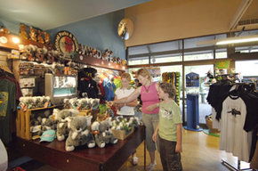 Cleland Wildlife Park - Broome Tourism 3