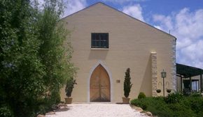 Mount Tamborine Winery & Homestead - Broome Tourism 3