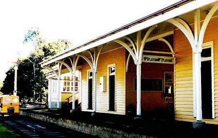 Bundaberg Railway Museum - Broome Tourism 1
