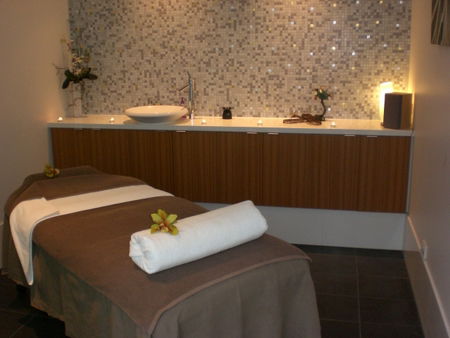 Spa On Brougham - Broome Tourism 2