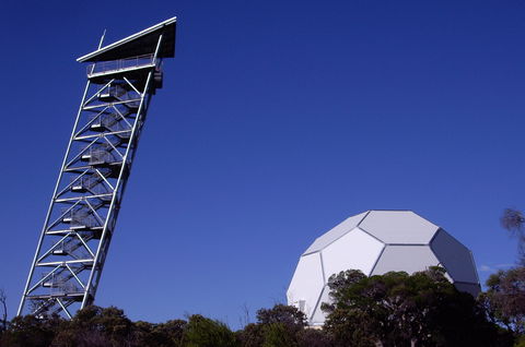 Gravity Discovery Centre - Broome Tourism 0