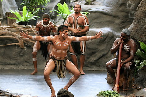 Tjapukai Aboriginal Cultural Park - Broome Tourism 6