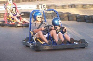 Hervey Bay Go Kart Track - Broome Tourism 3