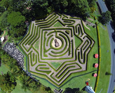 Bellingham Maze - Broome Tourism 1
