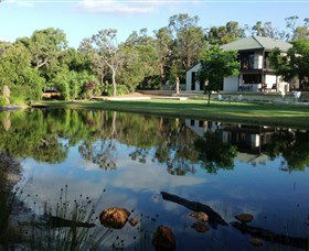 Lake House Gallery - Broome Tourism 0