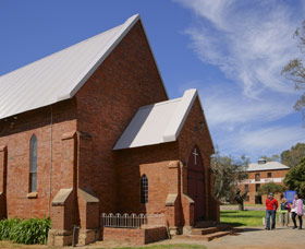  Broome Tourism