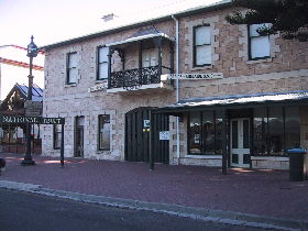  Broome Tourism