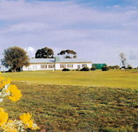 Lucindale Country Club - Broome Tourism