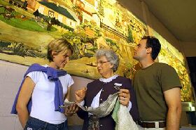 Yarns Artwork In Silk - Broome Tourism 0