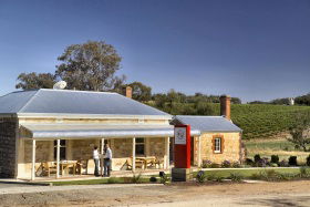 Two Hands Wines - Broome Tourism 0
