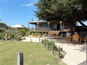 Rustic Blue - Broome Tourism 0