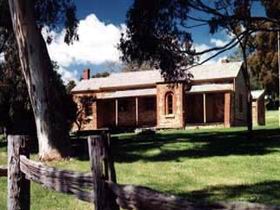 Willunga Courthouse And Slate Museums - Broome Tourism 0