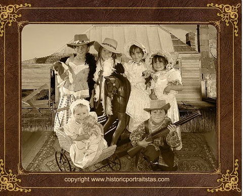 Olde Time Portraits - Broome Tourism 0