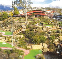 Putters Adventure Golf - Broome Tourism