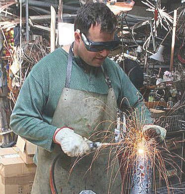 Tasmanian Copper And Metal Art Gallery - Broome Tourism 0