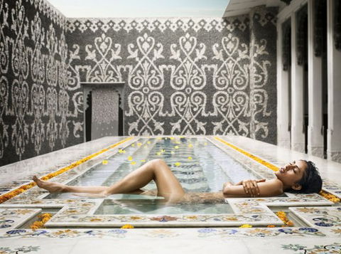 Savoy Baths Day Spa - Broome Tourism 0