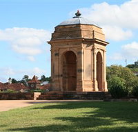 Windsor War Memorial Park - Broome Tourism
