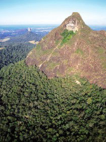 Mount Beerwah Track - Broome Tourism 0