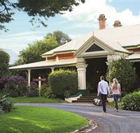 Historical Walk Through Russell Street - Broome Tourism
