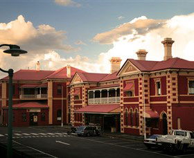 Historic Walk Through Mort Estate - Broome Tourism 0