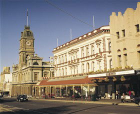 Accent Framing / Gallery On Sturt - Broome Tourism 0