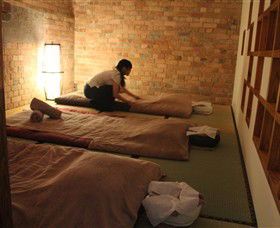 Sakura Lounge - Broome Tourism 0