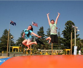 Mini Golf By The Sea - Broome Tourism 0