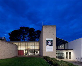 Monash Gallery Of Art - Broome Tourism 0