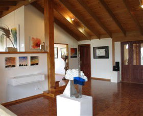 Art At Linden Gate - Broome Tourism 0