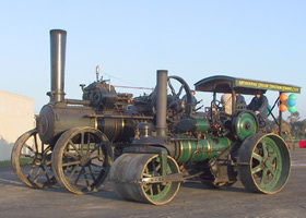Melbourne Steam Traction Engine Club - Broome Tourism 0